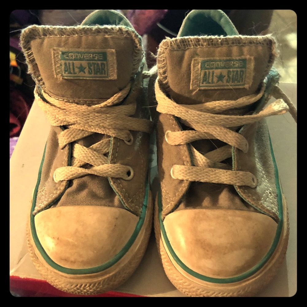 Toddler converse great condition!!!